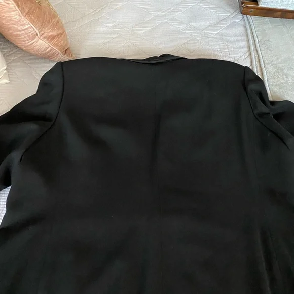 Valerie Stevens Black Blazer - Picture 3 of 6